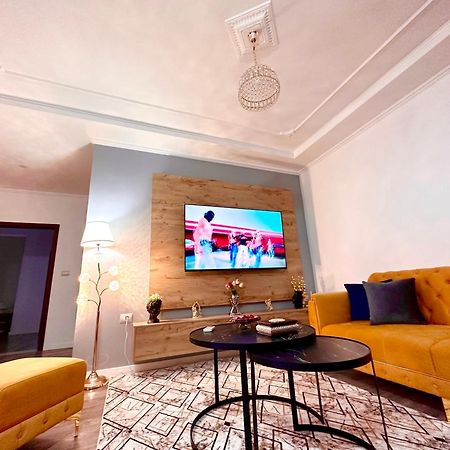 The Luxe Apartments Gjirokaster Bagian luar foto