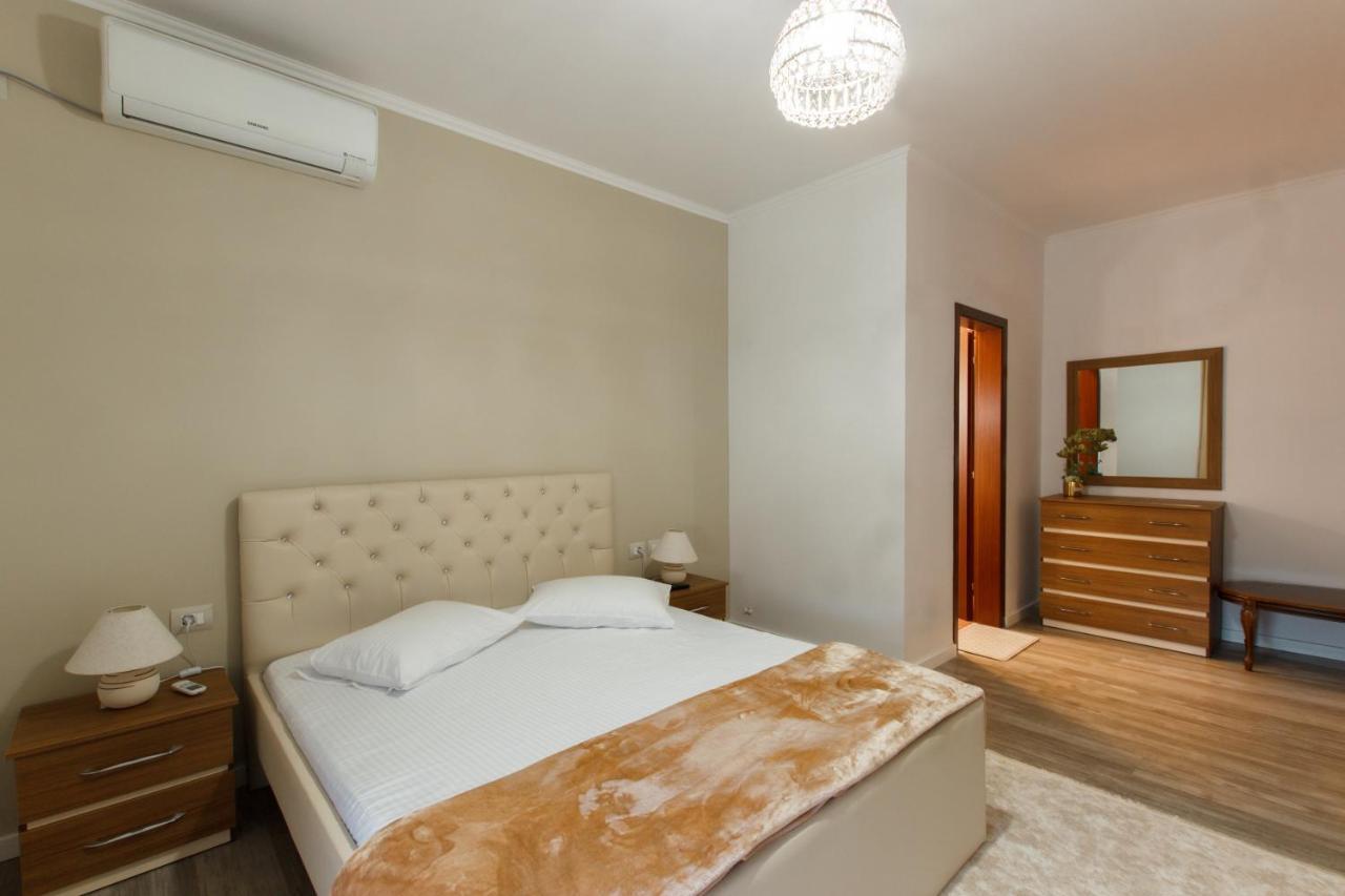 The Luxe Apartments Gjirokaster Bagian luar foto