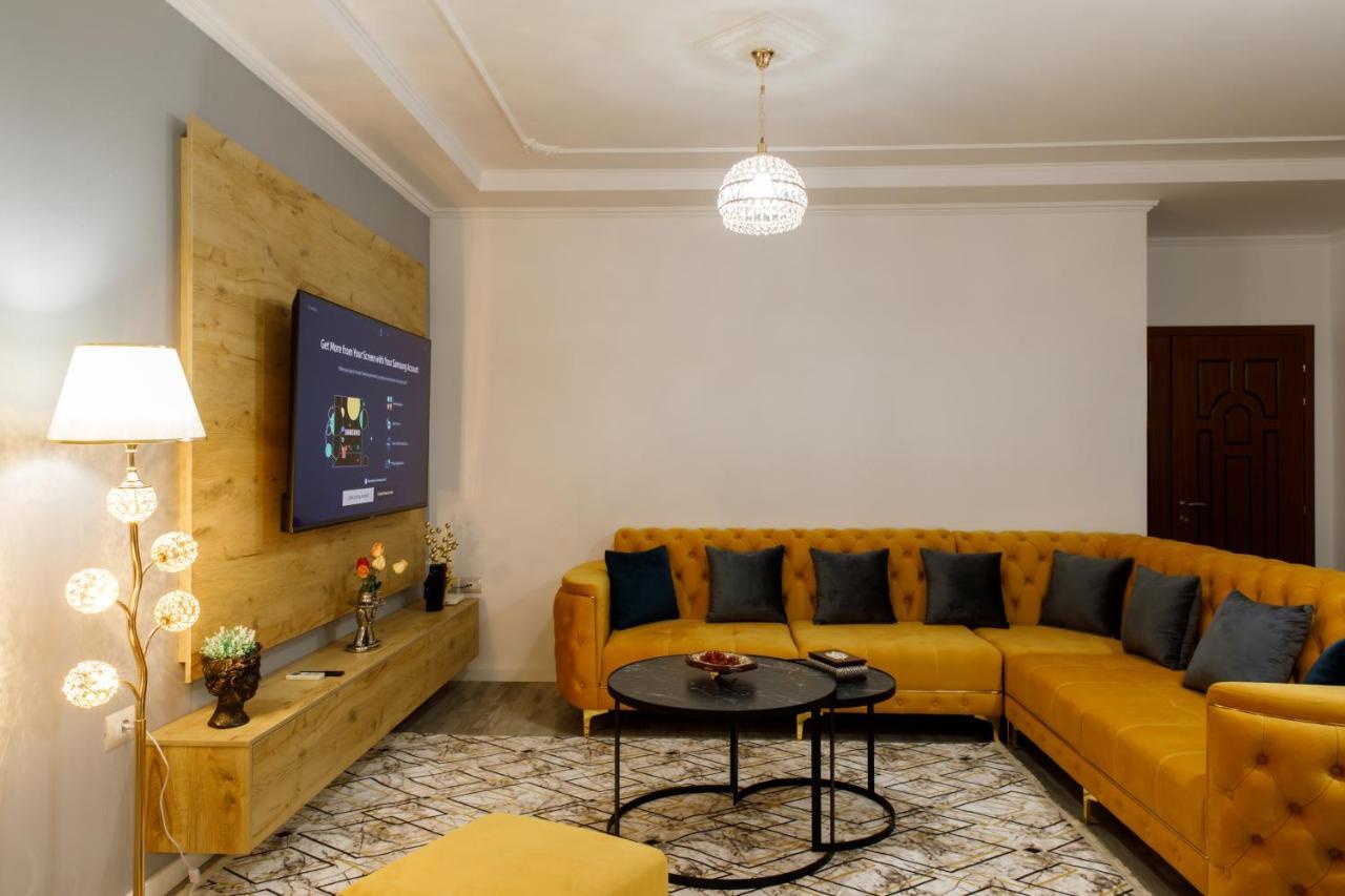 The Luxe Apartments Gjirokaster Bagian luar foto