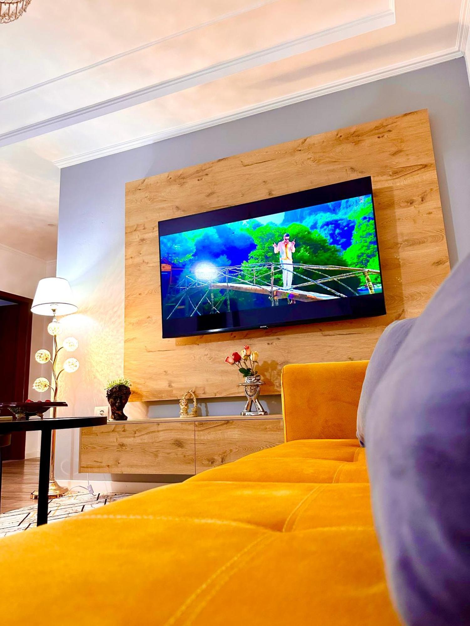 The Luxe Apartments Gjirokaster Bagian luar foto